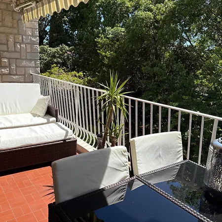 Daire 2 With Terrace And Parking