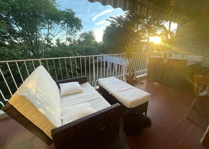 2 With Terrace And Parking * Les Lecques