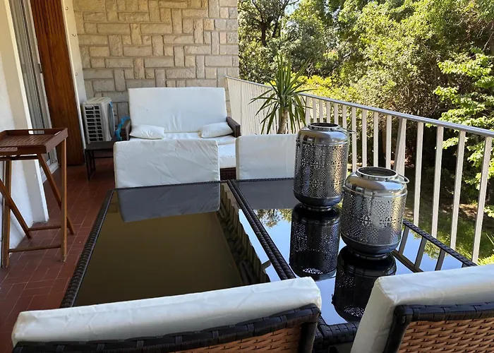 2 With Terrace And Parking * Les Lecques